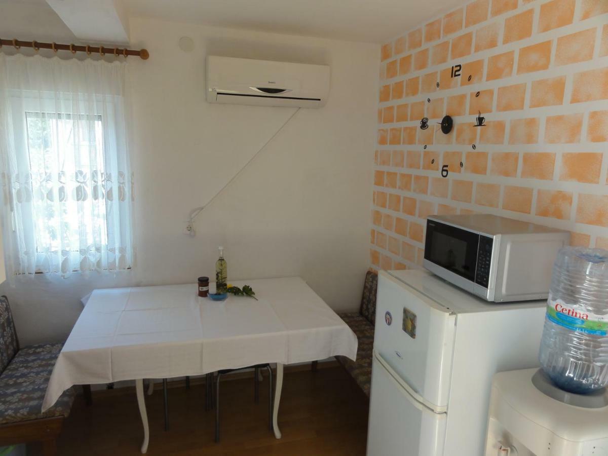 Apartman Pilcik Apartment Vir Ngoại thất bức ảnh
